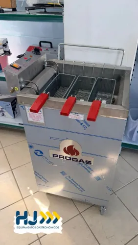 NZ. Fritadeira água e óleo 22 L 8.000w 3 cestos PROGÁS