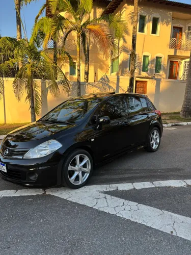 Nissan Tiida SL 1.8/1.8 Flex 16V Aut. 2012