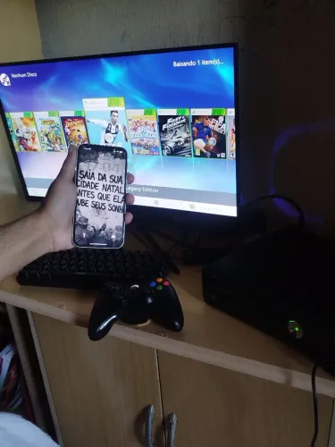 iPhone 14 128gb + Xbox 360 slim + monitor gamer 180htz