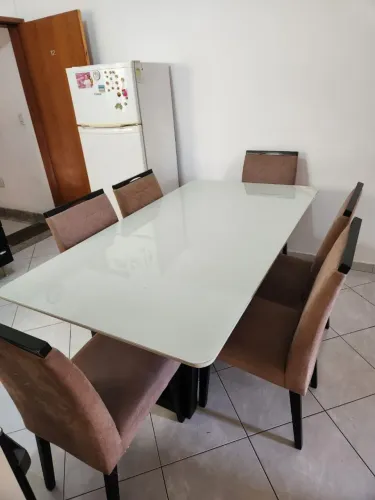  Mesa 6 lugares de jantar com cadeiras