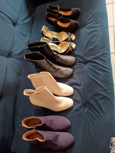 Botas e sapatos femininos 