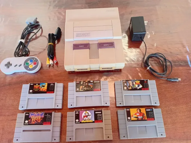 Super Nintendo com 6 jogos tudo ok