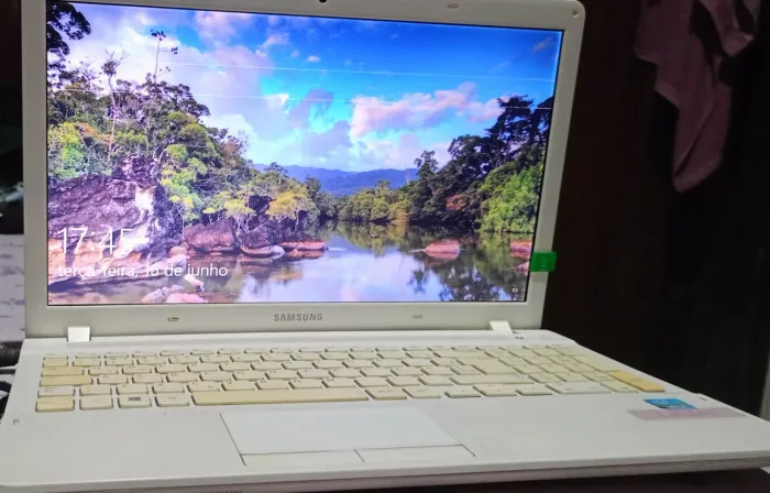 Notebook Samsung icore 5