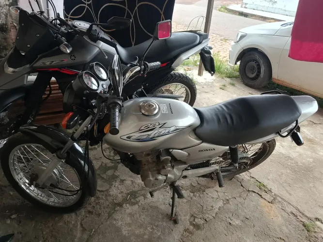 Vendo se essa Titan 125 es