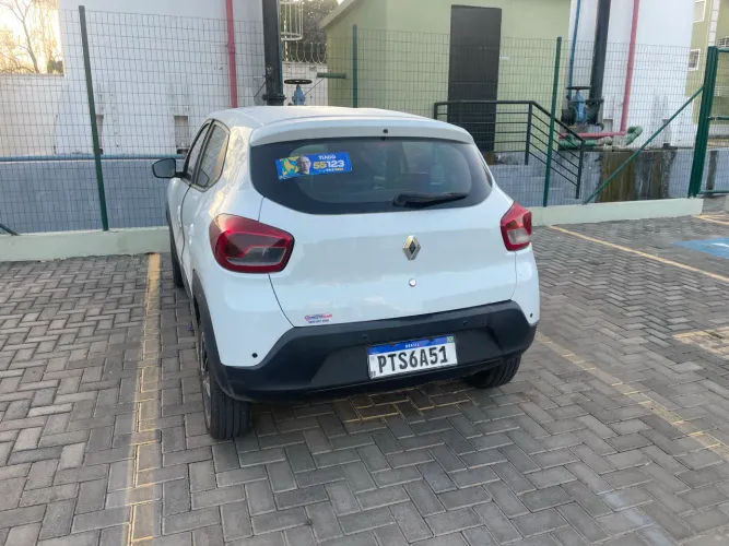 Renault Kwid Intense 1.0 Flex 12V 5P Mec. 2021