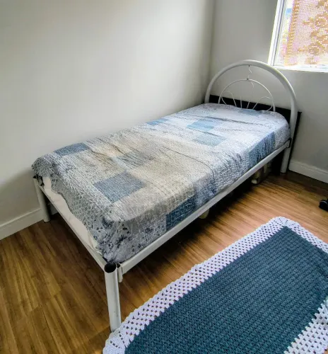 Cama solteiro ferro + colchão