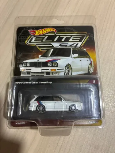 Hot Wheels BMW 318 Touring Elite 64