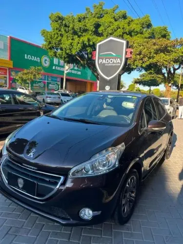 Peugeot 208 Active 1.6 Flex 16V 5P AUT 2014
