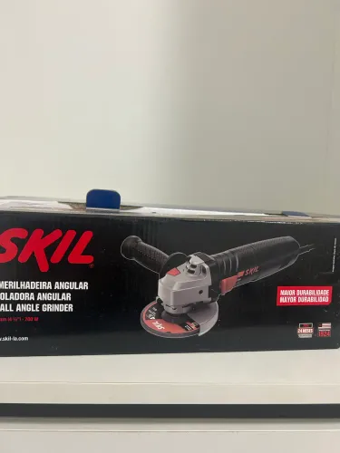 Esmerilhadeira angular  skill 700w