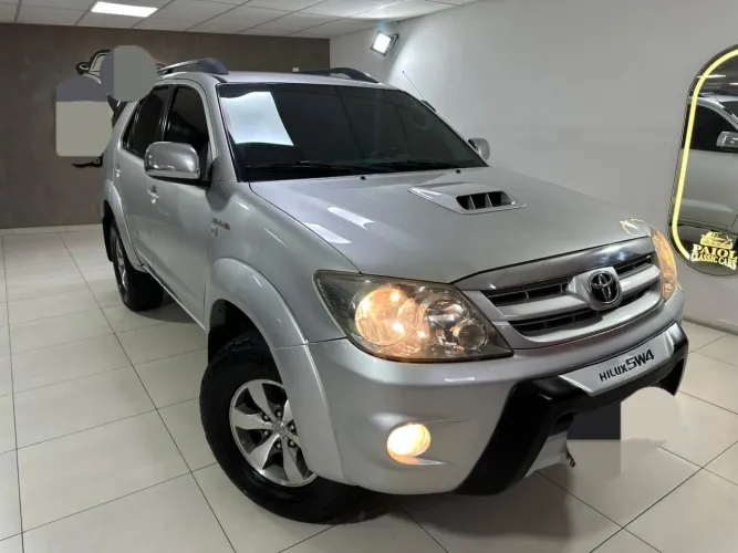 Toyota Hilux SW4 SRV D4-d 4X4 3.0 TDI Dies. AUT 2008