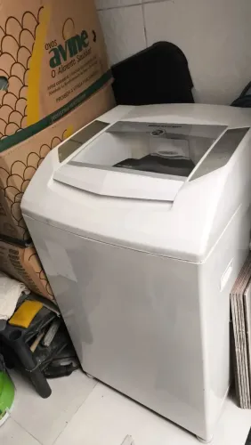 Vendo uma maquina de lavar roupas da Brastemp 