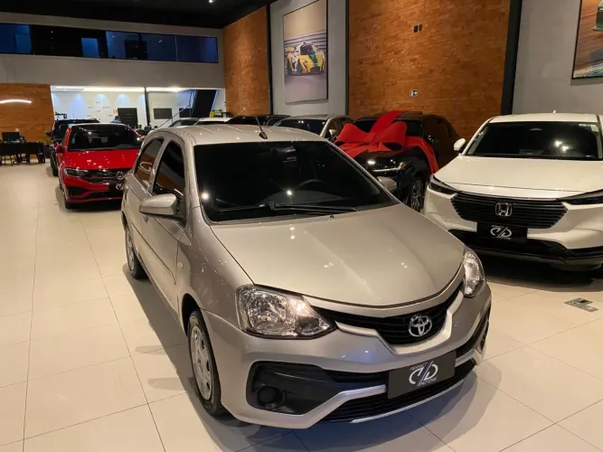 Toyota Etios X 1.3 Flex 16V 5P Mec. 2018