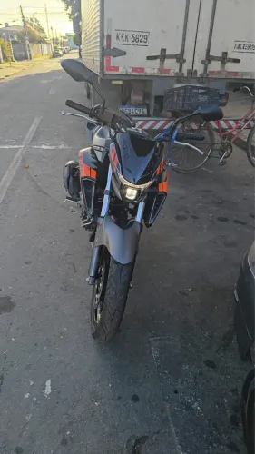 Fazer 250