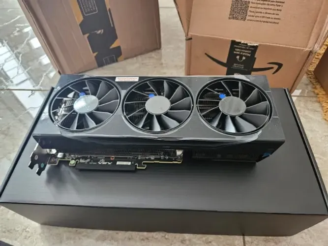 Placa de Vídeo AMD XFX RX 9070 XT Swift 16GB GDDR6 - Perfeito Estado com NF