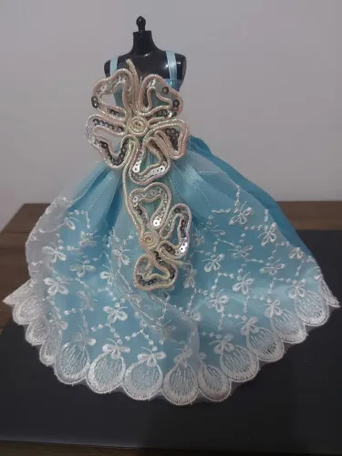 Vestido de barbie roupa de boneca