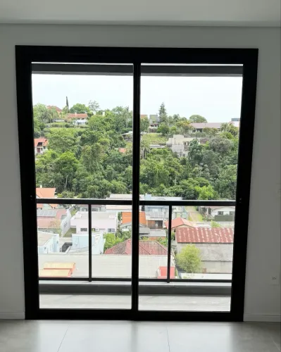 Porta Sacada de  Alumínio de Correr Nova Preta 1,97 X 2,40