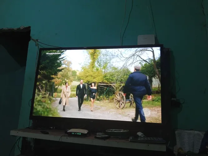 tv LG 60 polegadas r$ 900 não é smart *mas bem conservada 629910279