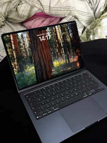 MacBook Air M4 (2025) 16 ram + 512 gb | Ainda na Garantia