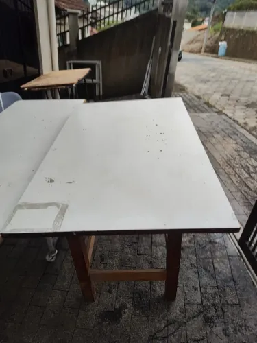 Mesa de Trabalho - Reforçada - Madeira