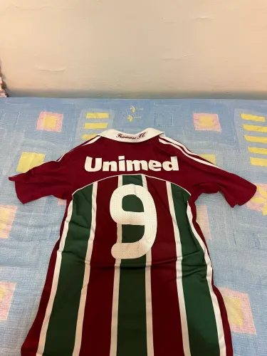 Camisas Oficiais
