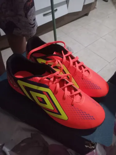 CHUTEIRA UMBRO