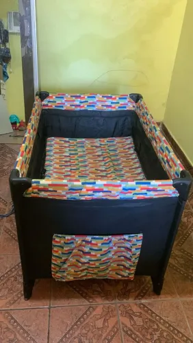 Vendo chiqueirinho com marcas de uso 180