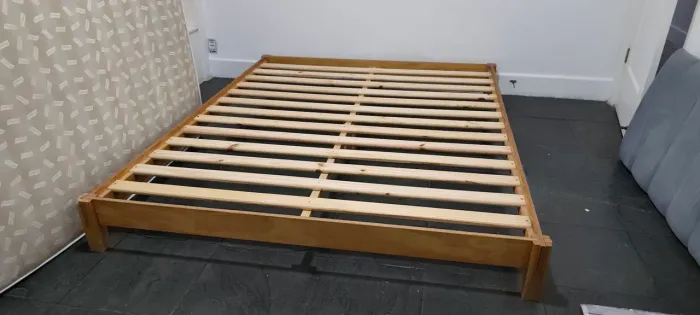 Base cama madeira + cabeceira Queen Size