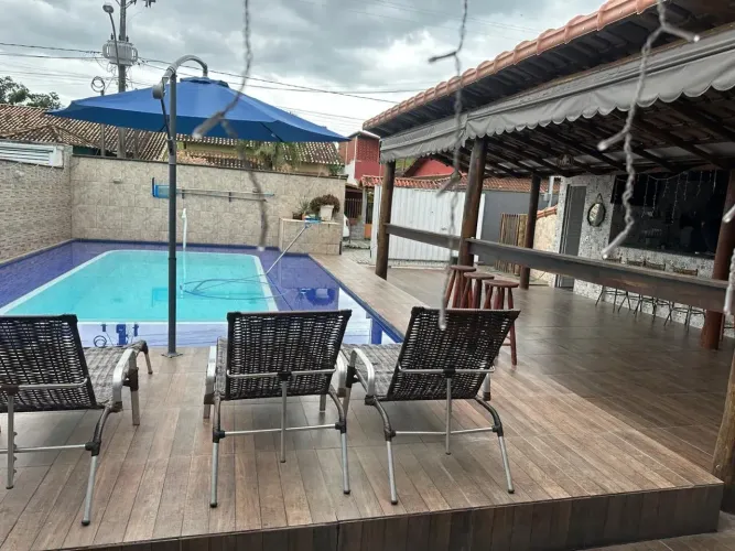 Térrea para venda possui 300 metros quadrados com 2 quartos em Papucaia - Cachoeiras de Ma
