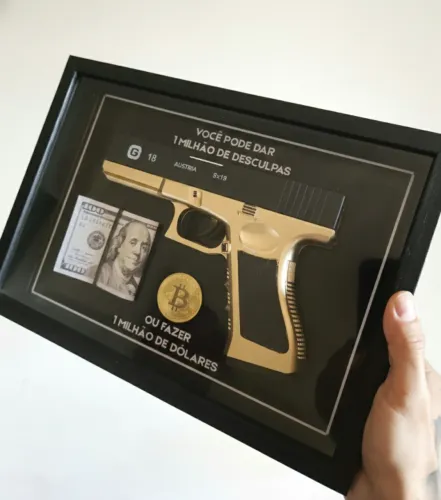 Quadro Decorativo Foco e Sucesso "1 Milhão de Dólares" | MDF + Vidro Premium