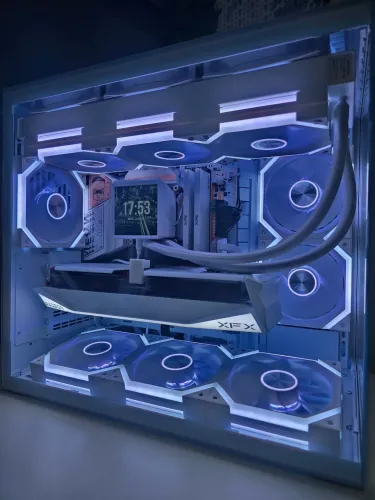 PC Gamer High End