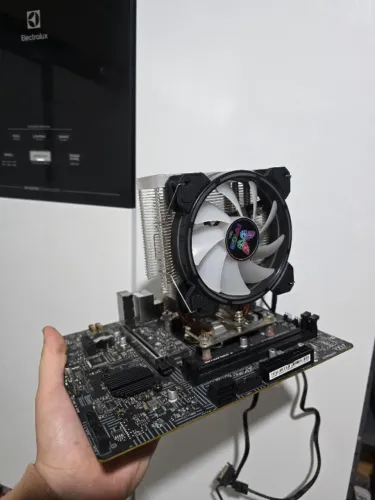 Kit processador i5 11400 + B560M PRO + Air acooler