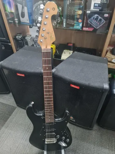 Guitarra Tagima t740 antiga
