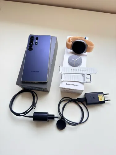 S25 Ultra + Galaxy Watch 8