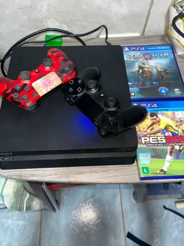 Vendo ps4 slim