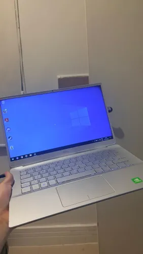 Notebook Dell Inspiron 14, i5 10th, MX230, 8gb DDR4, 256gb M2