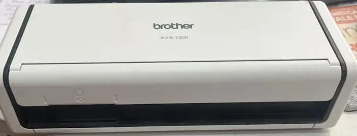 Scanner Portátil Brother ADS-1300