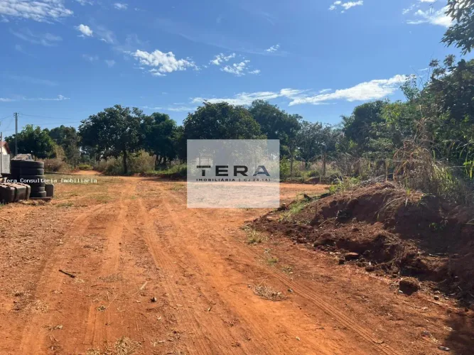Terreno para Venda em Bela Vista de Goiás, Jardim Barcelona