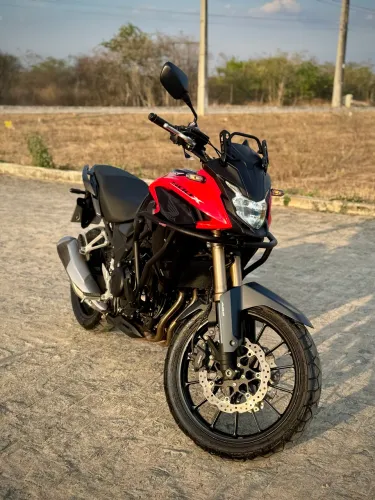 Honda CB500x 2024 - 11.780km