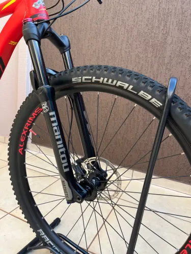 Bicicleta Oggi 7.5 Aro 29