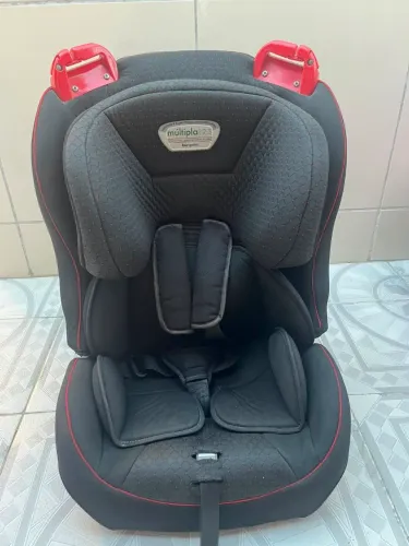 Cadeira infantil automotiva