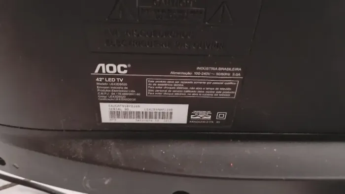 TV AOC 42" LED
