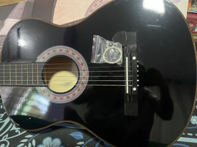 Violão Acústico Queen?s Cordas de Aço + Corda Extra + Palheta