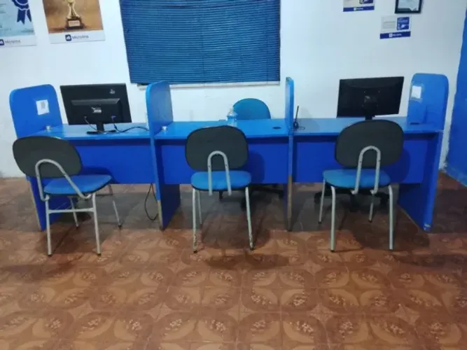 BALCÃO de ATENDIMENTO com 3 BAIAS