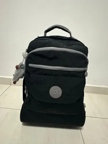 Mochila De Rodinha Kipling Original - Estado De Nova