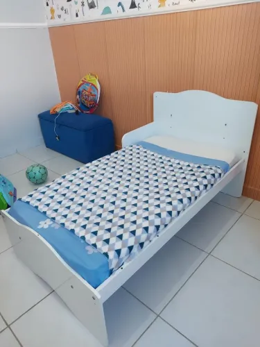 Vendo berço cama e guarda roupa infantil