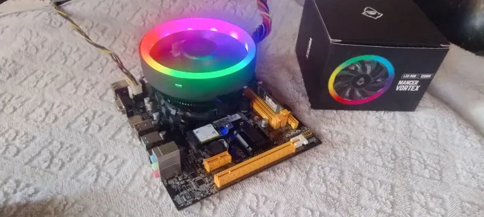 Kit i7 4770 + ssd NVME 256gb +8gb ram +Cooler argb