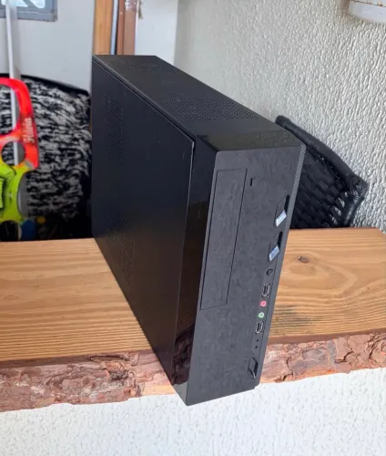 Gabinete Slim com fonte 200w