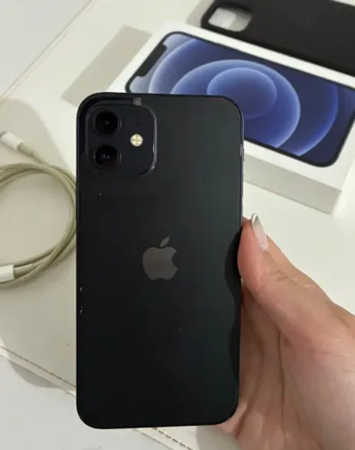 iPhone 12 - 64GB Preto 