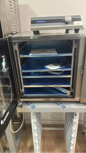 Forno WCPP-535: Pudim Profissional na Velocidade do Seu Negócio