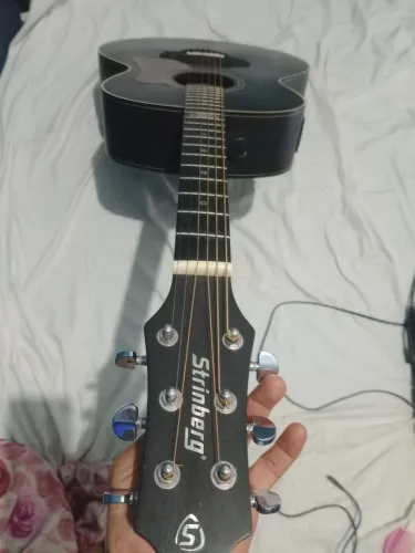Violão excelente 
